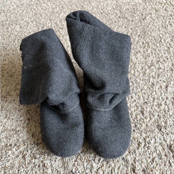 Wool- like material Boot - Picture 1 of 5